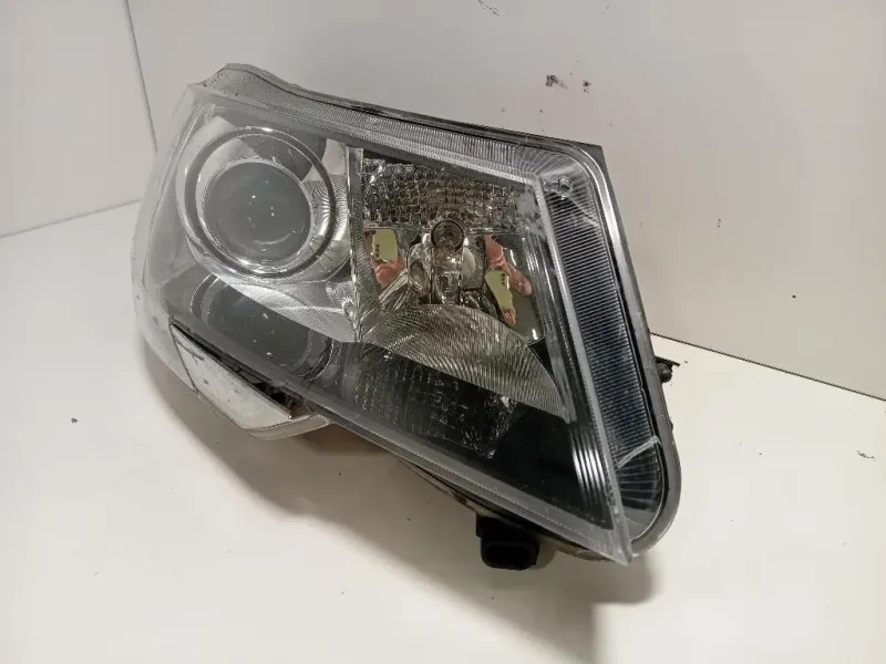 Proiettore ANT DX 3T4941016F Skoda Superb 3V3 2015