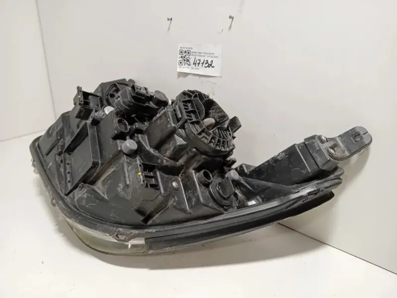 Proiettore ANT DX 83102 35700 Ssangyong Tivoli 2015