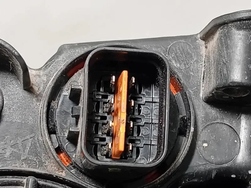 Proiettore ANT DX 83102 35700 Ssangyong Tivoli 2015