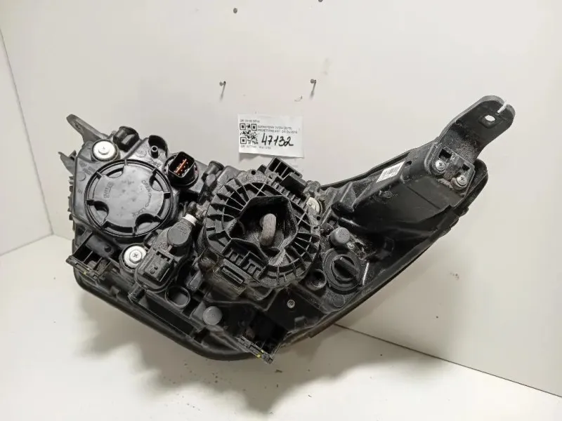 Proiettore ANT DX 83102 35700 Ssangyong Tivoli 2015