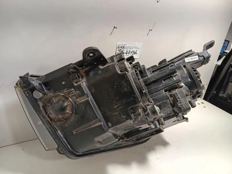 Proiettore ANT DX 83102 35700 Ssangyong Tivoli 2015