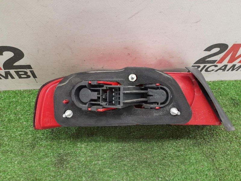 Fanale EST POST DX 50504818 Alfa Romeo 159 2006