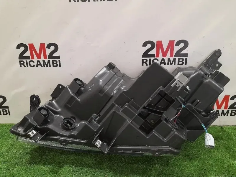 Proiettore ANT DX 100-7R016 Suzuki Vitara II 2018