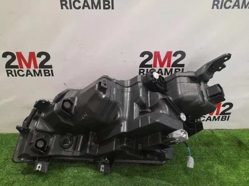 Proiettore ANT DX 100-7R016 Suzuki Vitara II 2018