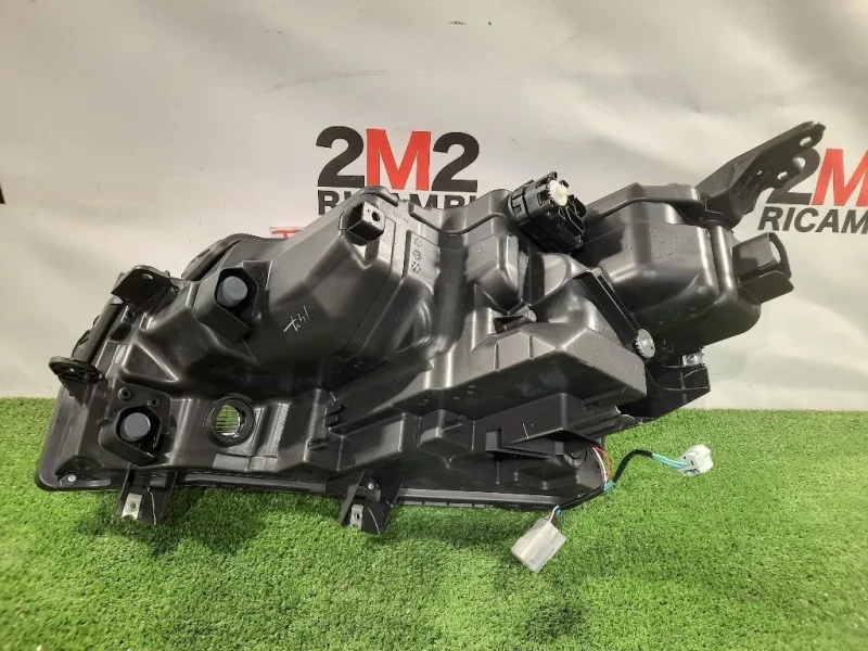 Proiettore ANT DX LED FARO 100-7R016 DX Suzuki Vitara II 2018