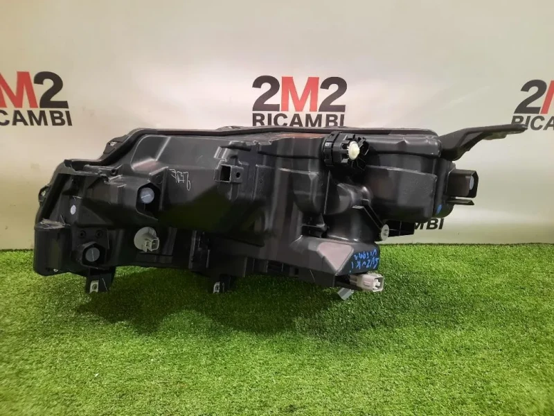 Proiettore ANT DX 100-7R016 Suzuki Vitara II 2018