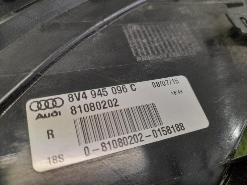 Fanale EST POST DX 8V4945096C Audi A3 8VA Sportback 2012