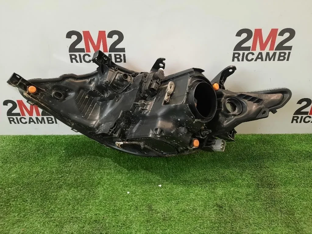 Proiettore ANT DX 8113002J61 Toyota Auris II 2013