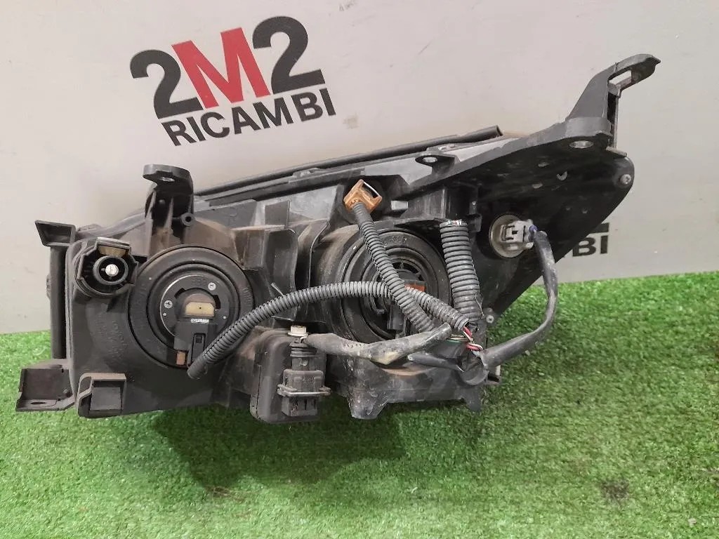 Proiettore ANT DX 8113042311 Toyota RAV 4 III 2006