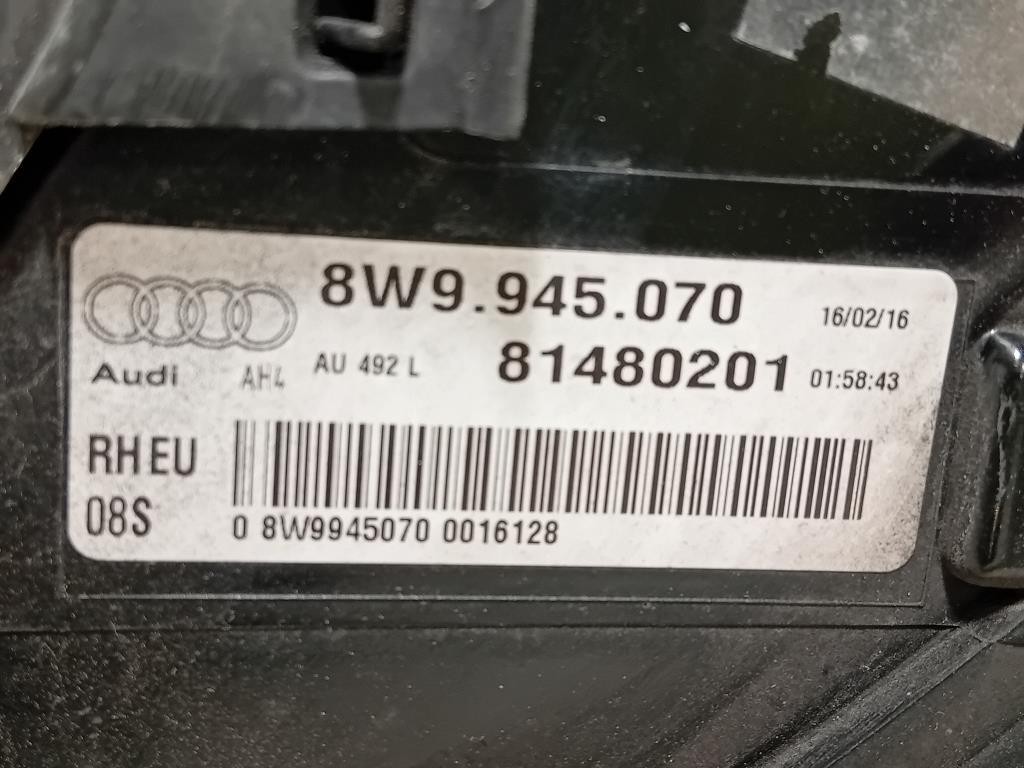 Fanale EST POST DX 8W9945070 Audi A4 8W5 Avant 2015