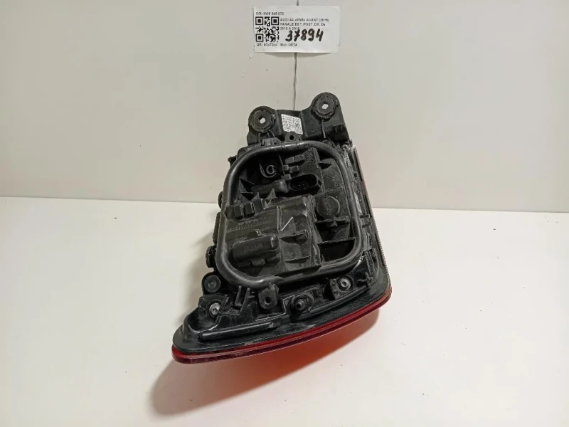 Fanale EST POST DX 8W9945070 Audi A4 8W5 Avant 2015