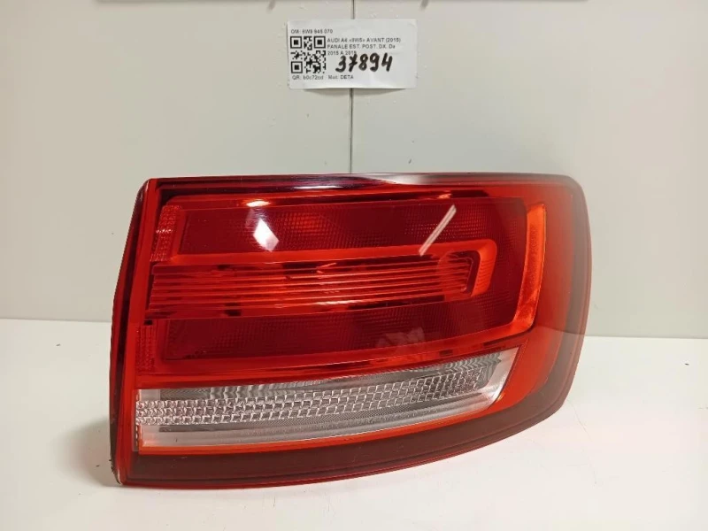 Fanale EST POST DX 8W9945070 Audi A4 8W5 Avant 2015