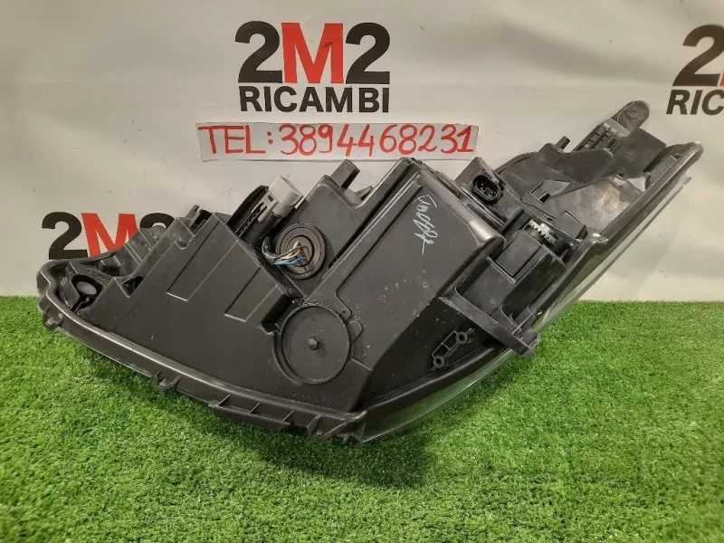 Proiettore ANT DX 99226-81017 Toyota Yaris IV 2012