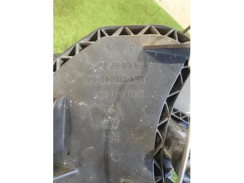 Proiettore ANT DX 2K0941608 Volkswagen Caddy III 2004