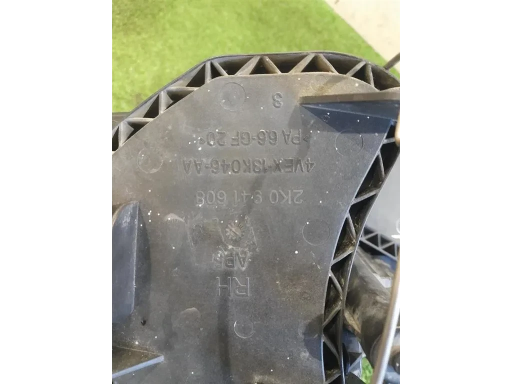 Proiettore ANT DX 2K0941608 Volkswagen Caddy III 2004