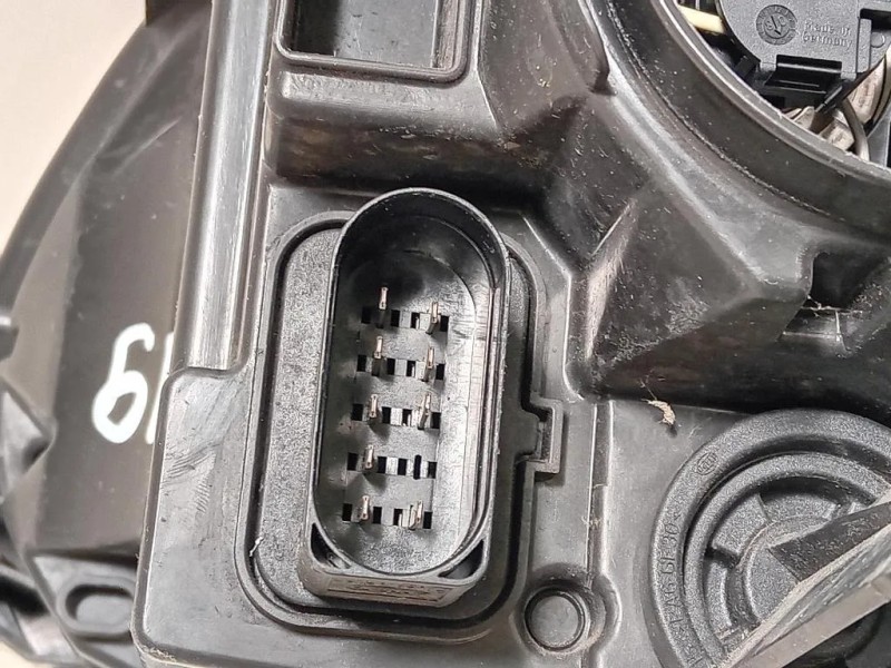 Proiettore ANT DX 1K6 941 006 Volkswagen GOLF V 2004