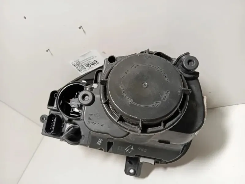 Proiettore ANT DX 1K6 941 006 Volkswagen GOLF V 2004