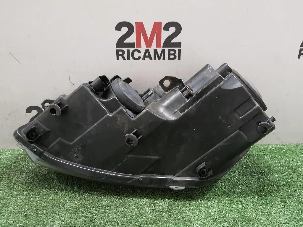 Proiettore ANT DX DEPO 08-441-11C6L Volkswagen GOLF VI 2009