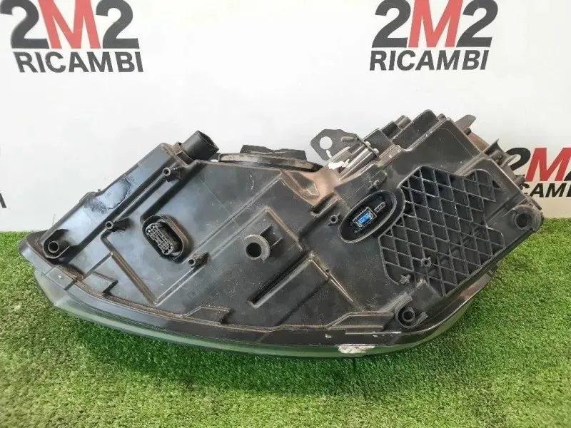 Proiettore ANT DX 5K1941754E PROIETTORE FANALE DESTRO Volkswagen GOLF VI 2009