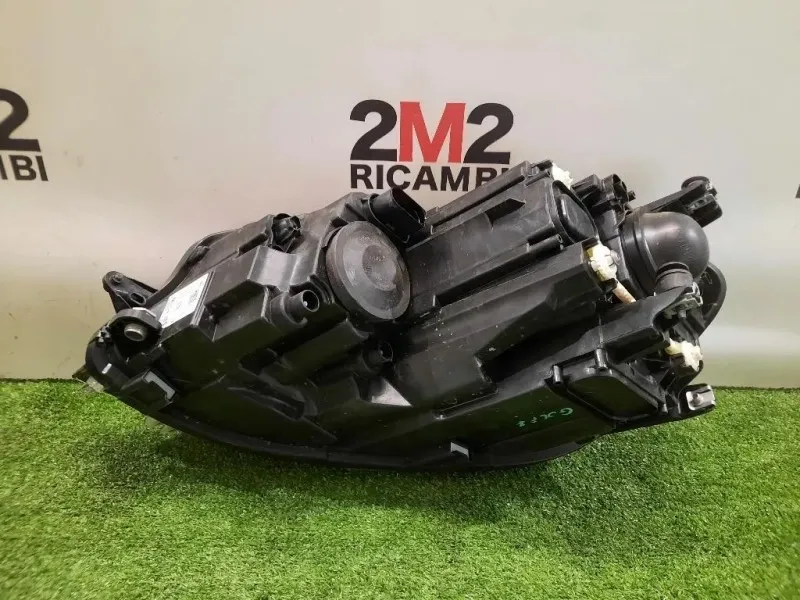 Proiettore ANT DX 5G1941006D Volkswagen GOLF VII 2017