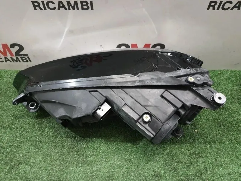 Proiettore ANT DX 5G1941006E Volkswagen GOLF VII 2017