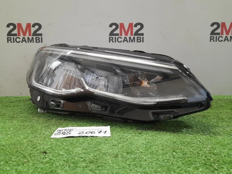 Proiettore ANT DX 5H1941006B Volkswagen GOLF VIII 2019