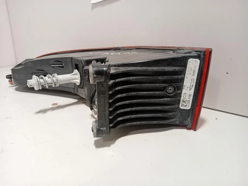 Fanale EST POST DX L9C313404C Jaguar E-pace 2017