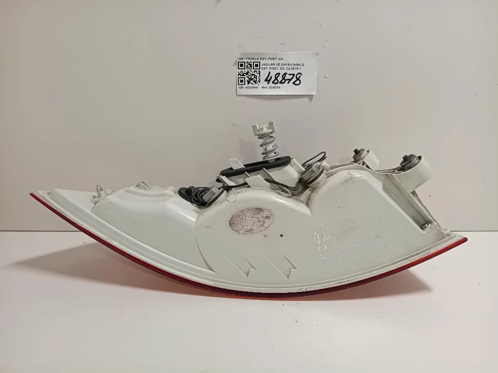 Fanale EST POST DX FANALE EST POST DX Jaguar XE 2015