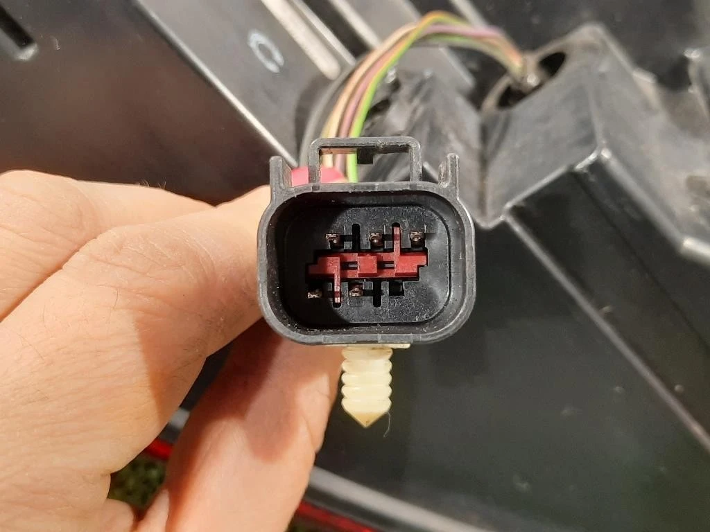 Fanale EST POST DX CX23-13404-AC Jaguar XF I 2011