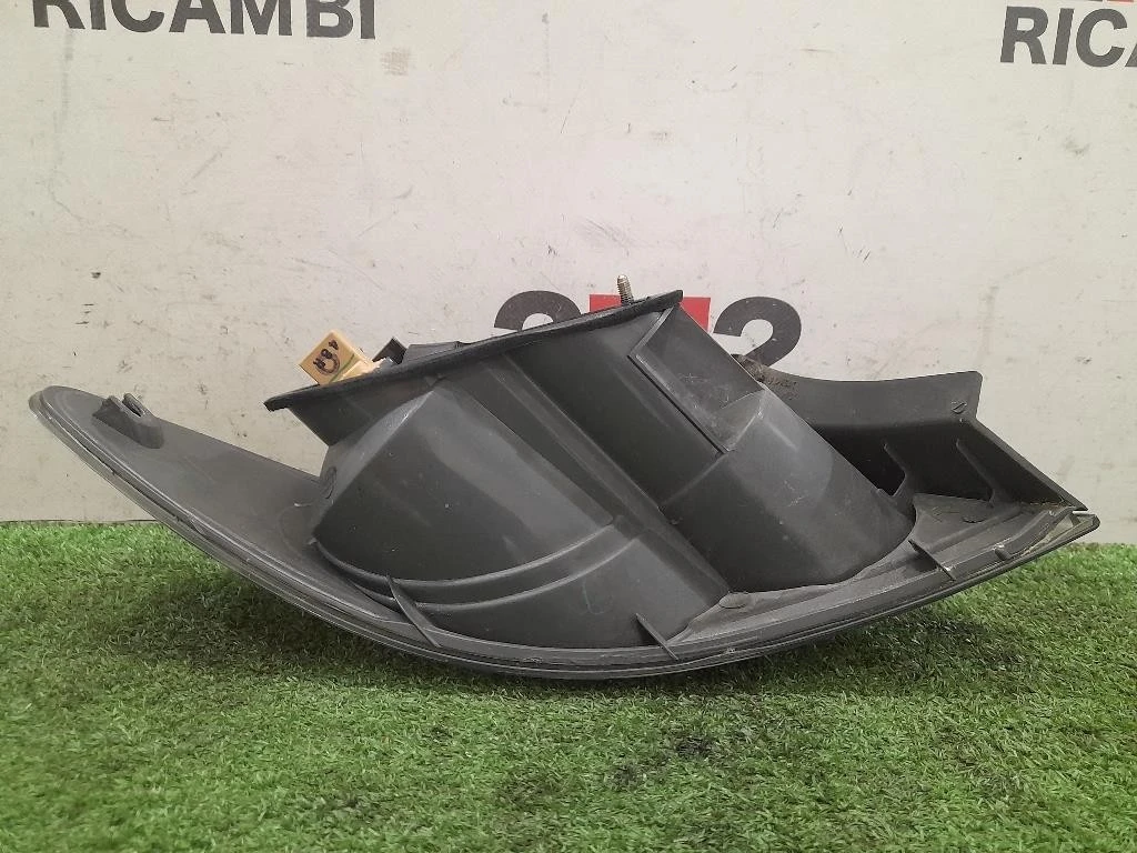 Fanale EST POST DX GJ6A51170E 22061971 Mazda 6 I 2003