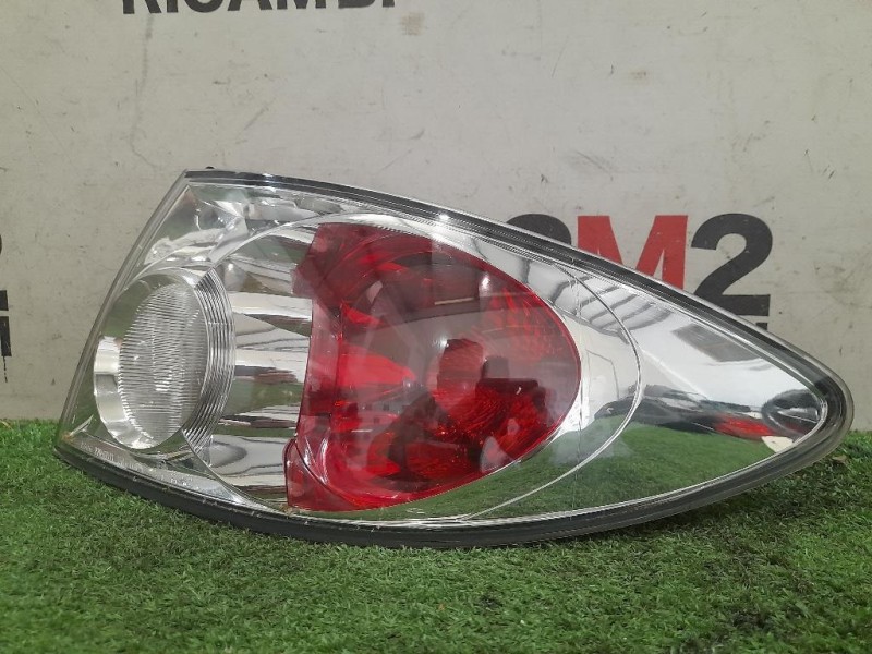 Fanale EST POST DX GJ6A51170E 22061971 Mazda 6 I 2003