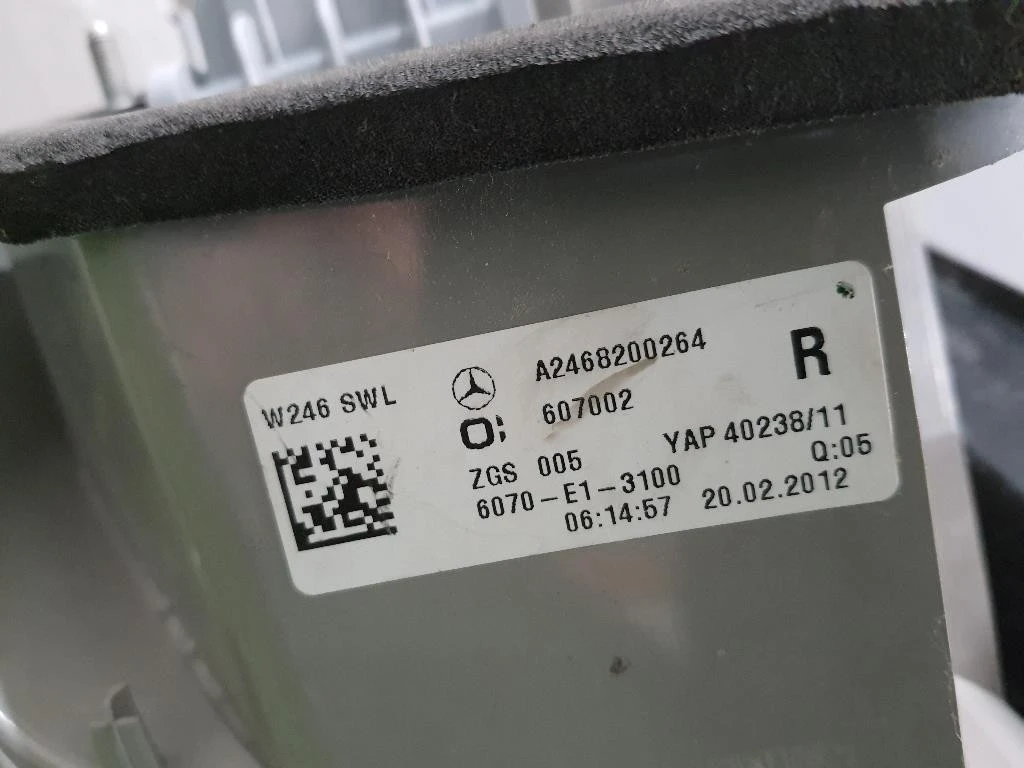 Fanale EST POST DX A2468200264 Mercedes Classe B W246 2012