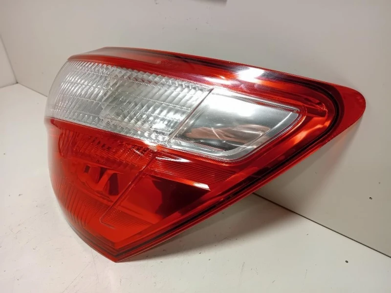 Fanale EST POST DX FANALE EST POST DX Nissan Qashqai I 2010