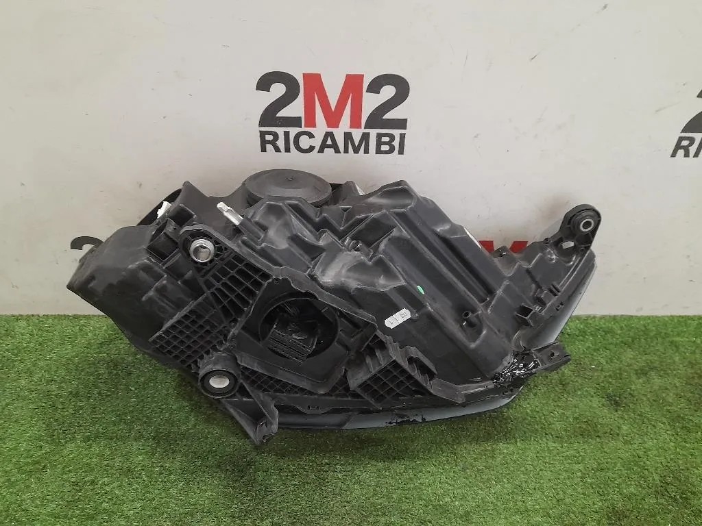 Proiettore ANT SX 82A941033D Audi A1 GBA Sportback 2018