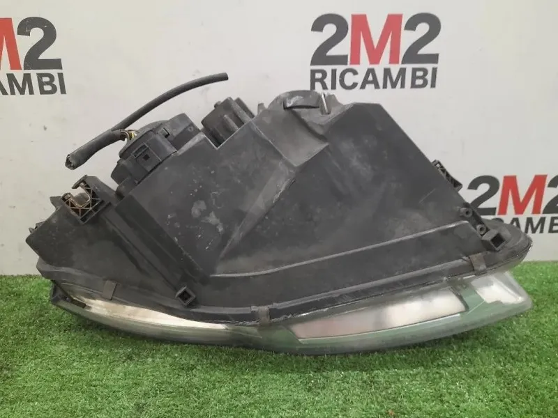 Proiettore ANT SX 8E0941003BL Audi A4 8ED Avant 2005