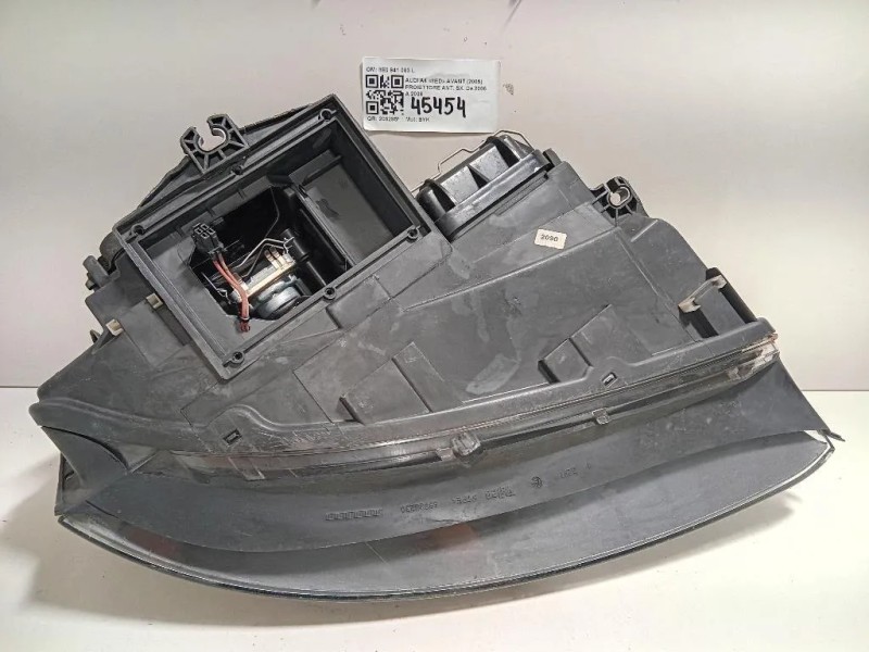 Proiettore ANT SX 8E0 941 003 L Audi A4 8ED Avant 2005