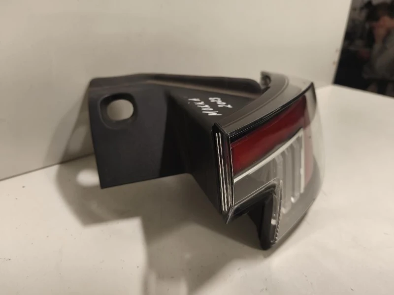 Fanale EST POST DX 9833721980 Opel Mokka B 2020