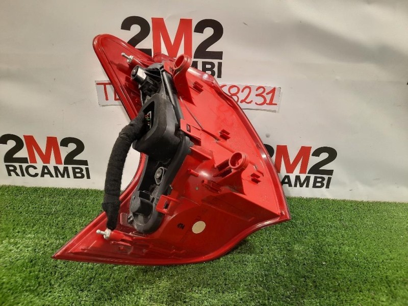 Fanale EST POST DX 9683460780 DESTRO Peugeot 3008 I 2009