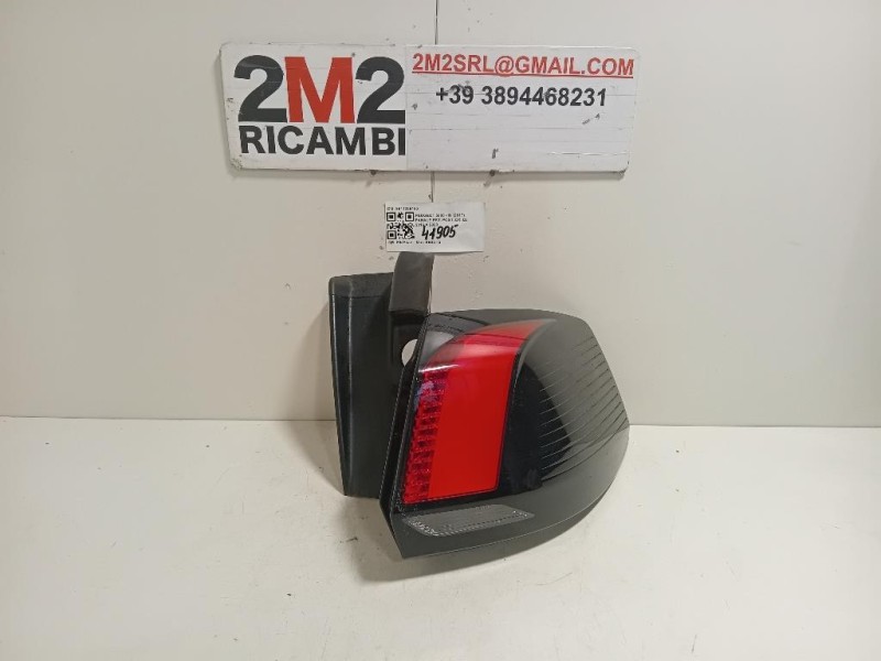 Fanale EST POST DX 9811028180 Peugeot 5008 II 2017