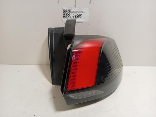 Fanale EST POST DX 9811028180 Peugeot 5008 II 2017