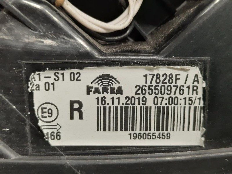 Fanale EST POST DX 265509761R Renault CLIO V 2019