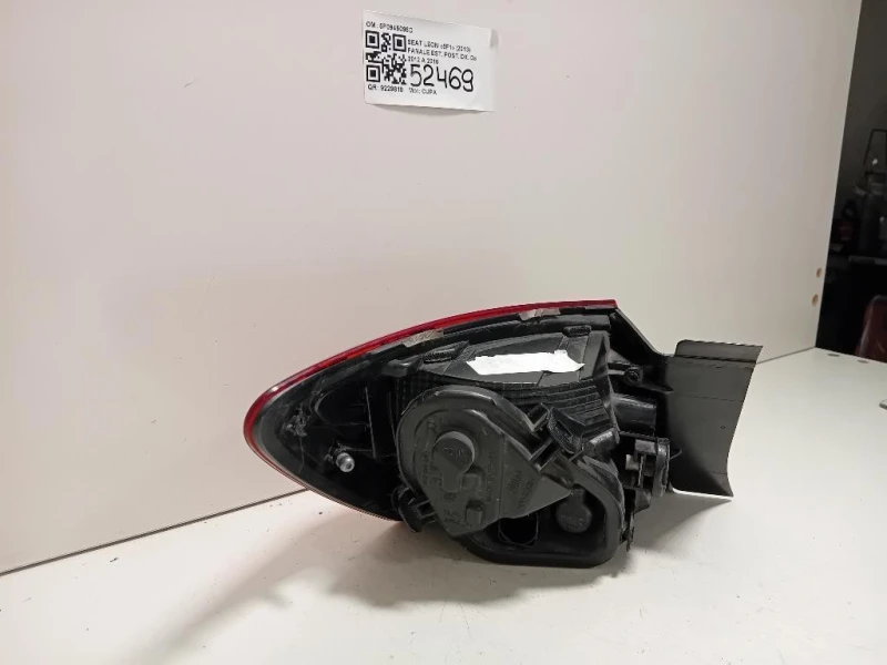 Fanale EST POST DX 5F0945096D Seat LEON 5F1 2013