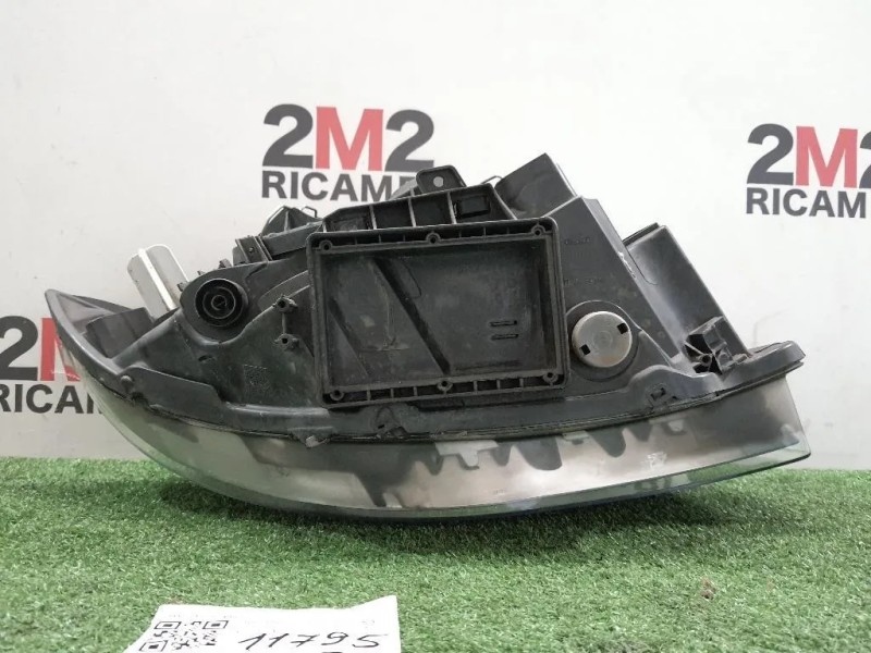 Proiettore ANT SX 63117249651 Bmw Serie 1 E87 Berlina 2005