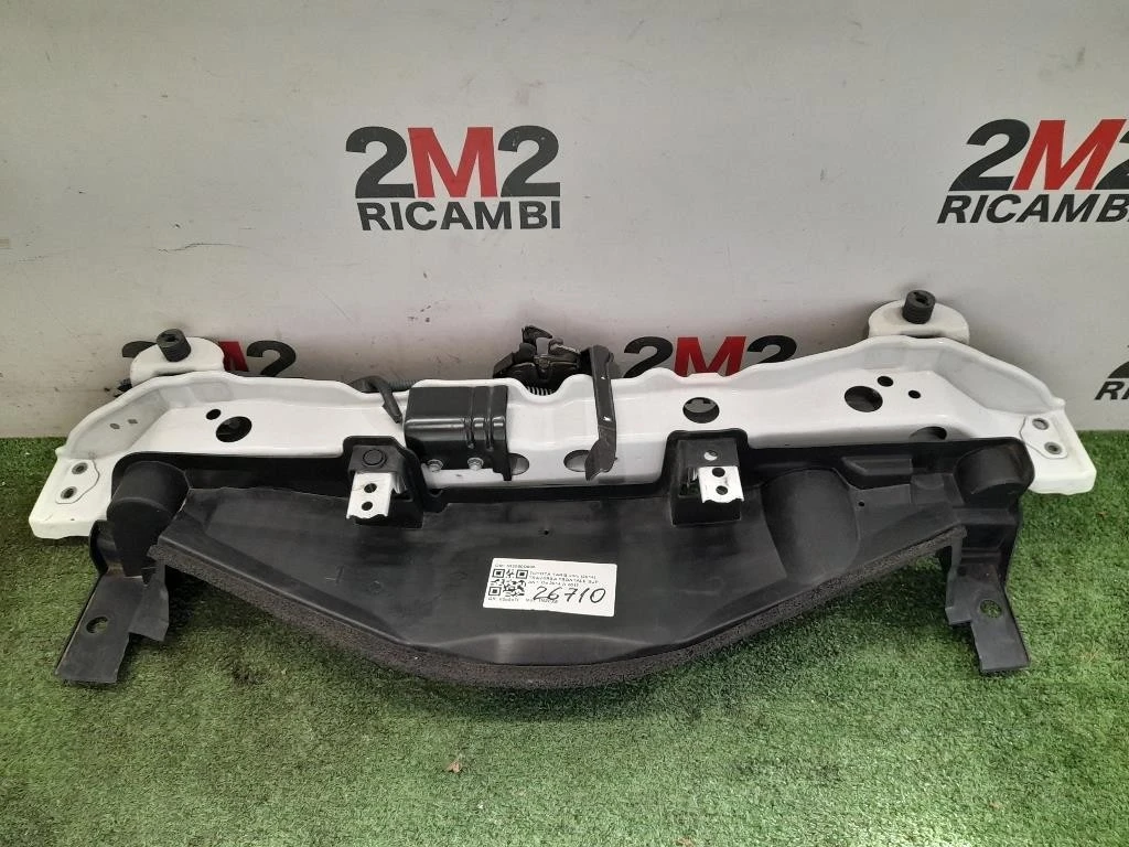 Traversa Frontale SUP ANT 532050D905 Toyota Yaris IV 2014