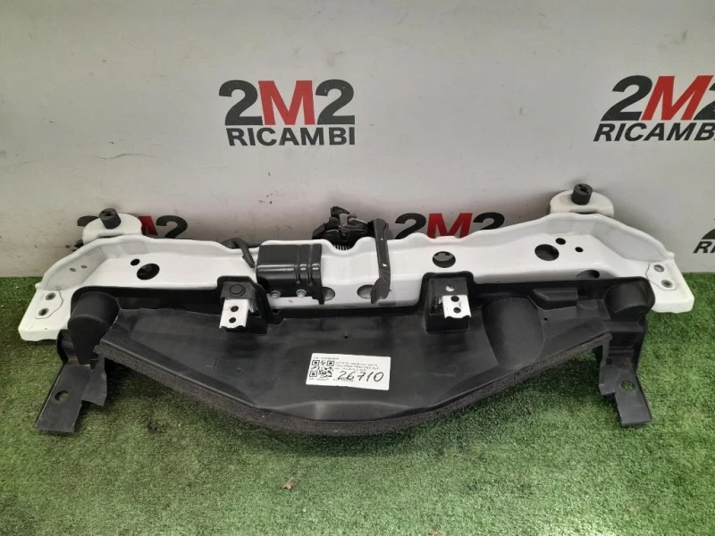 Traversa Frontale SUP ANT 532050D905 Toyota Yaris IV 2014