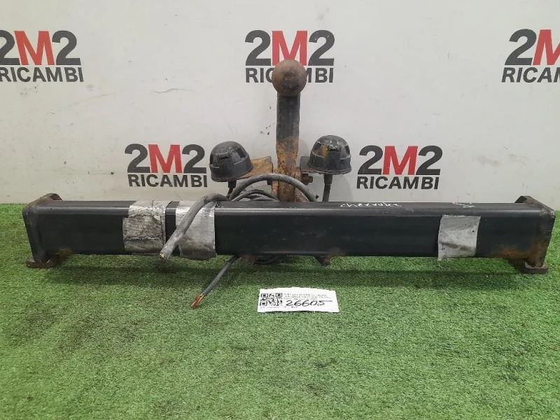 Traversa Gancio DI Traino POST Jeep Cherokee III 2002