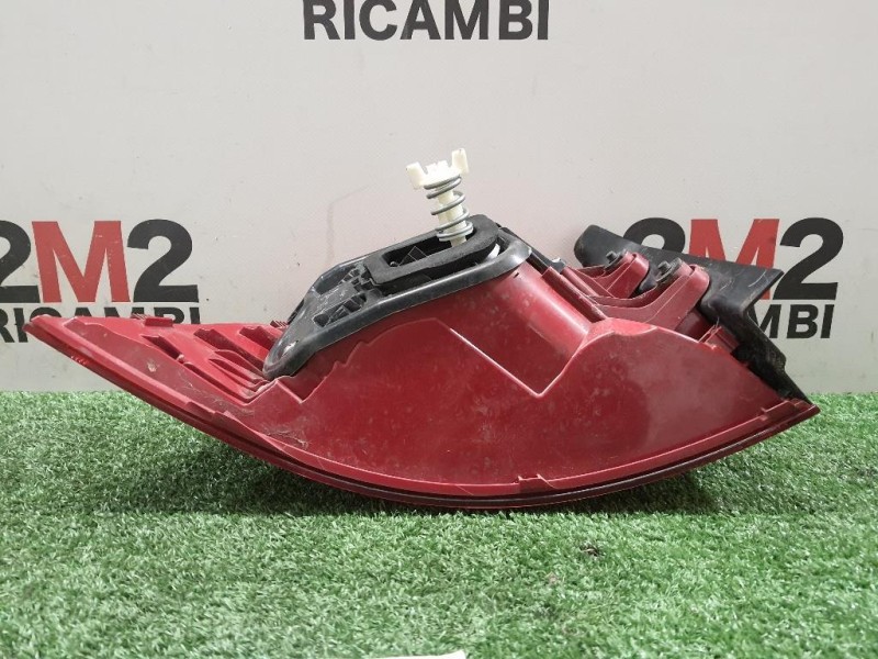 Fanale EST POST DX 3AF945096E Volkswagen Passat VI Variant 2011