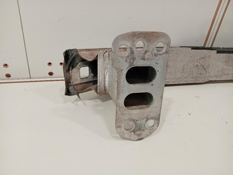 Traversa Paraurti ANT 51805761 Alfa Romeo Giulietta 2010
