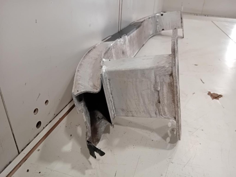 Traversa Paraurti ANT 51805761 Alfa Romeo Giulietta 2010