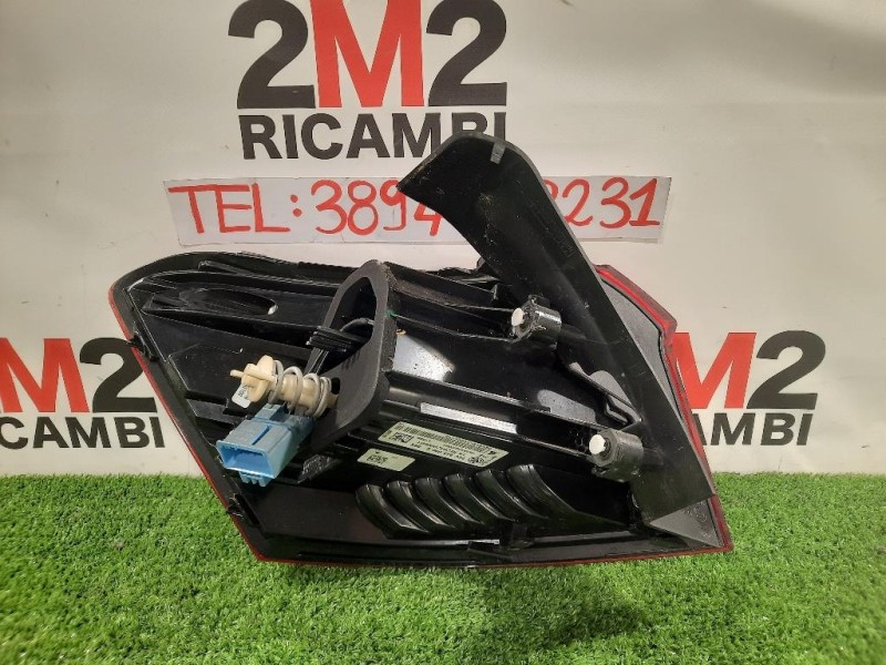 Fanale EST POST DX 2GA945096C Volkswagen T-roc 2017